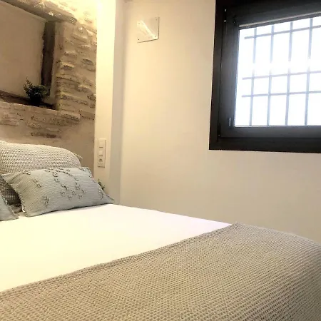 Apartment Plaza Adarve Toledo
